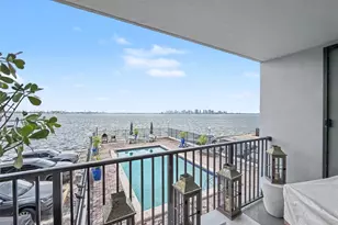 1820 S Treasure Dr, North Bay Village, FL 33141 - Photo 14