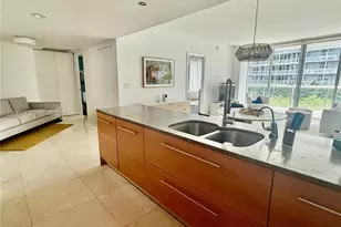 475 Brickell Ave, Miami, FL 33131 - Photo 6
