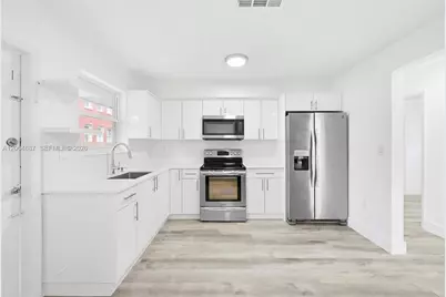 1781 SW 13th St, Miami, FL 33145 - Photo 4