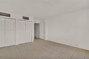 6970 NW 186th St, Hialeah, FL 33015 - Photo 6