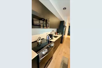 398 NE 5th St #1416, Miami, FL 33132 - Photo 4
