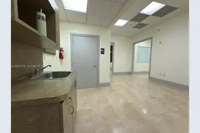 357 Almeria Ave #103, Coral Gables, FL 33134 - Photo 12