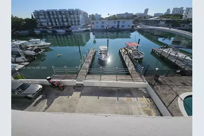 8101 Crespi Blvd #403, Miami Beach, FL 33141 - Photo 2