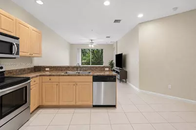 1993 Marsh Harbor Dr, Riviera Beach, FL 33404 - Photo 8