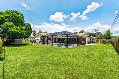 5680 SW 9th St, Plantation, FL 33317 - Photo 38