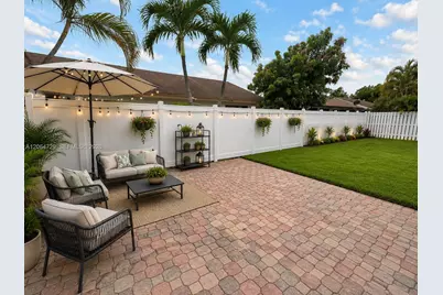 9554 Biscayne Park Ct #9554, Boca Raton, FL 33428 - Photo 2