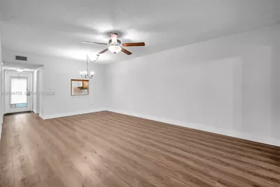 301 NW 76th Ave #102, Margate, FL 33063 - Photo 4