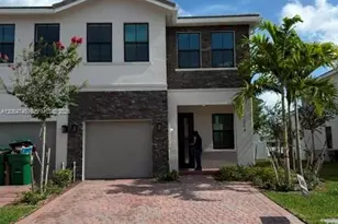 7264 SW 46, Davie, FL 33314 - Photo 2