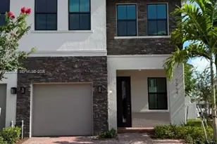 7264 SW 46, Davie, FL 33314 - Photo 1
