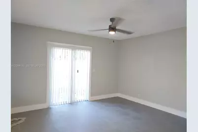808 SW 14th Ter #4, Fort Lauderdale, FL 33312 - Photo 2
