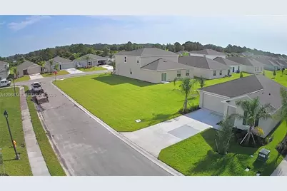 11605 Savanna Lake Blvd, Lehigh Acres, FL 33936 - Photo 18
