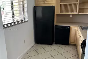 8415 SW 107th Ave, Miami, FL 33173 - Photo 4