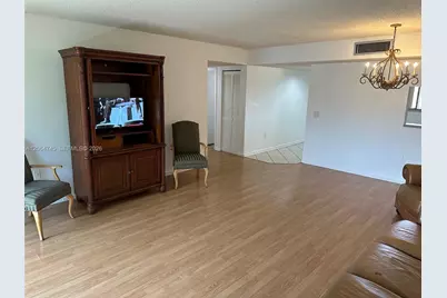 8415 SW 107th Ave #303W, Miami, FL 33173 - Photo 8