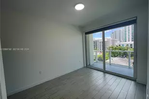 321 NE 26th St, Miami, FL 33137 - Photo 14