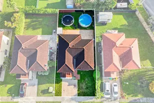 14137 SW 164th Terrace, Miami, FL 33177 - Photo 4
