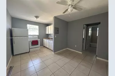 6415 NW 17th Ave, Miami, FL 33147 - Photo 32