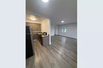 345 85th St #8, Miami Beach, FL 33141 - Photo 1