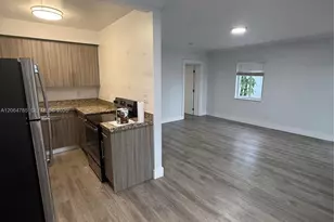 345 85th St, Miami Beach, FL 33141 - Photo 1