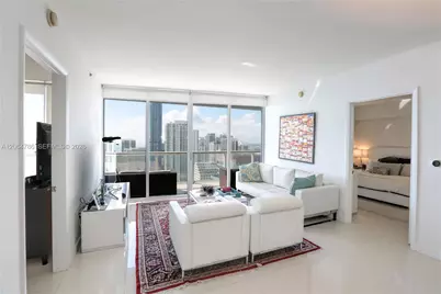 495 Brickell Ave #4703, Miami, FL 33131 - Photo 2