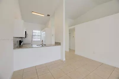 6707 NW 193rd Ln #0, Hialeah, FL 33015 - Photo 14