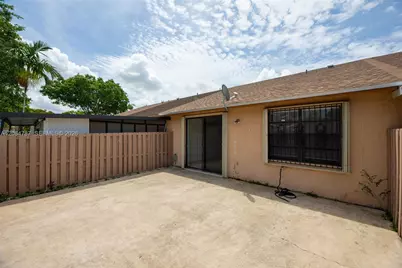 6707 NW 193rd Ln #0, Hialeah, FL 33015 - Photo 32