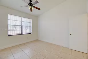 6707 NW 193rd Ln, Hialeah, FL 33015 - Photo 20