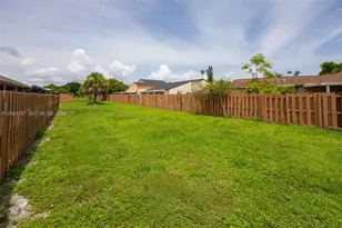 6707 NW 193rd Ln, Hialeah, FL 33015 - Photo 34