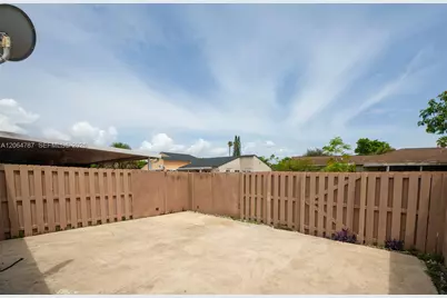 6707 NW 193rd Ln #0, Hialeah, FL 33015 - Photo 30