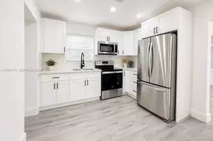 736 NW 41st St, Miami, FL 33127 - Photo 4
