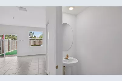 12123 NW 23rd Ct #12123, Miami, FL 33167 - Photo 14