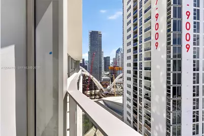 1400 Biscayne Blvd #2607, Miami, FL 33132 - Photo 18
