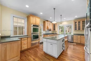 717 NE Blvd, Gainesville, FL 32601 - Photo 6