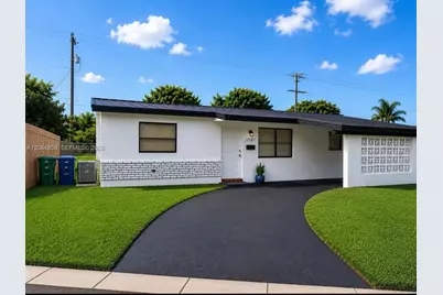 2581 NW 47th Ave #-, Lauderhill, FL 33313 - Photo 2