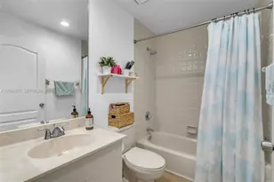 1051 Deerpath Ct, Weston, FL 33326 - Photo 16