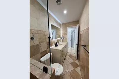 1301 NE 42nd St, Oakland Park, FL 33334 - Photo 44