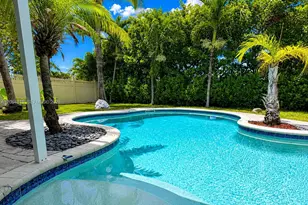 1301 NE 42nd St, Oakland Park, FL 33334 - Photo 2