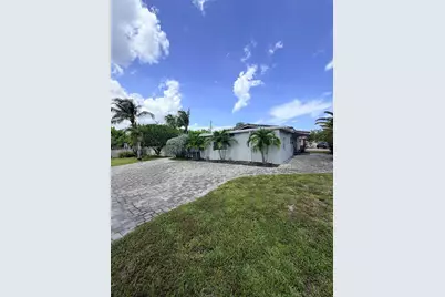 1301 NE 42nd St, Oakland Park, FL 33334 - Photo 22