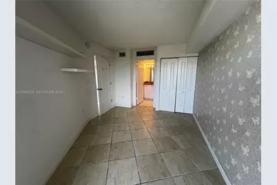 3300 NE 191st St #LP10, Aventura, FL 33180 - Photo 8