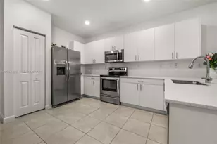 23412 SW 131st Ave, Homestead, FL 33032 - Photo 6