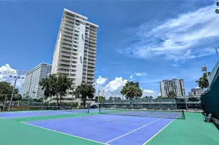300 Bayview Dr, Sunny Isles Beach, FL 33160 - Photo 22