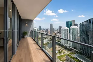 88 SW 7th St, Miami, FL 33130 - Photo 10