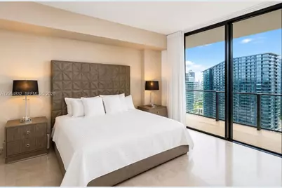 88 SW 7th St #3709, Miami, FL 33130 - Photo 6