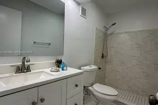 7610 SW 82nd St, Miami, FL 33143 - Photo 12