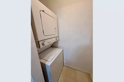 770 Claughton Island Dr #1911, Miami, FL 33131 - Photo 12