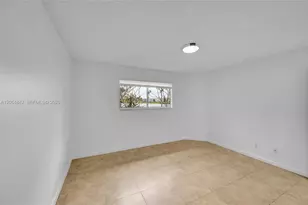 3453 NW 44th St, Oakland Park, FL 33309 - Photo 16