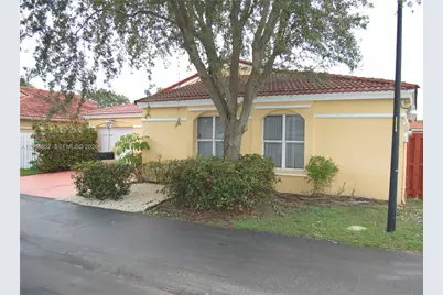 10957 SW 73rd Ter, Miami, FL 33173 - Photo 4