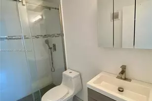 3536 NE 168th St, North Miami Beach, FL 33160 - Photo 18