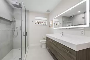 5230 NW 104th Ct, Doral, FL 33178 - Photo 14