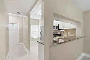 7939 Sanibel Dr, Tamarac, FL 33321 - Photo 4