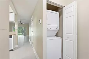 7939 Sanibel Dr, Tamarac, FL 33321 - Photo 22